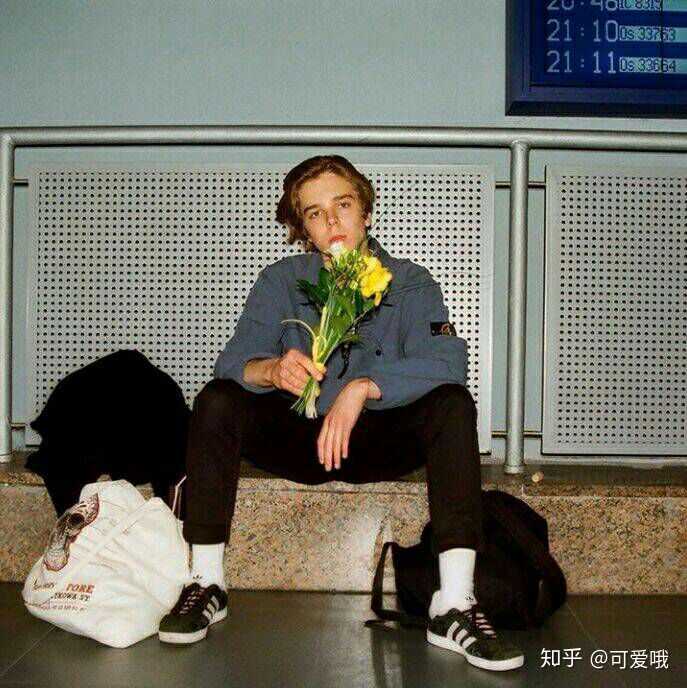 求一些好看的微信男生头像鸭,最好是欧美风阳光向上的