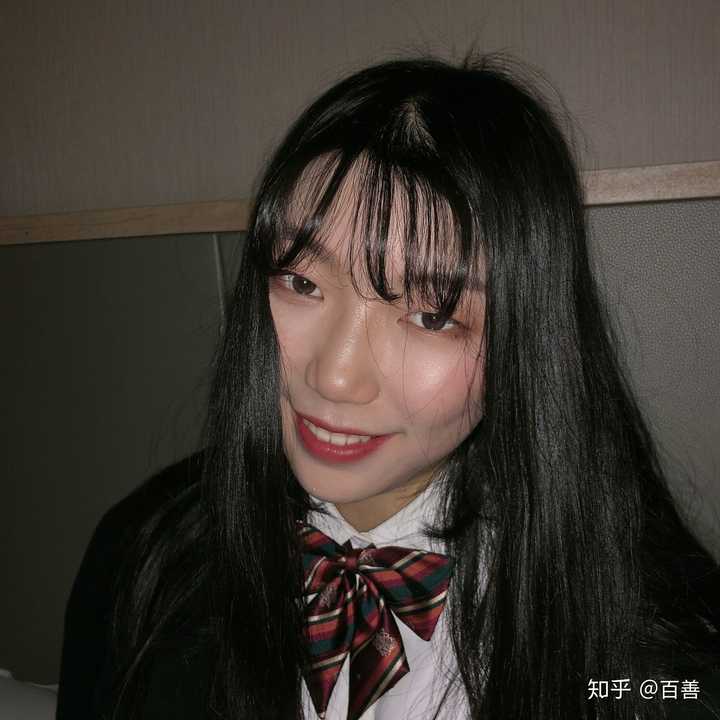 怎么看待胖一点的妹纸穿jk制服?