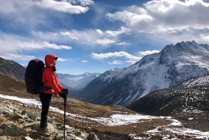 在雅拉雪山.