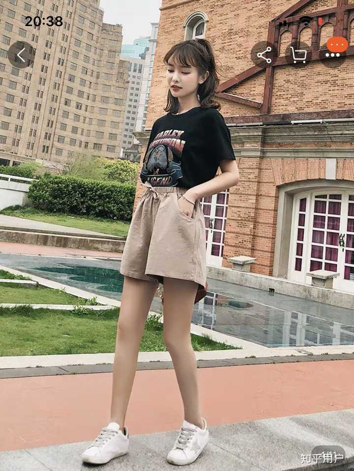 女生夏天短裤那么短有多少为了凉快