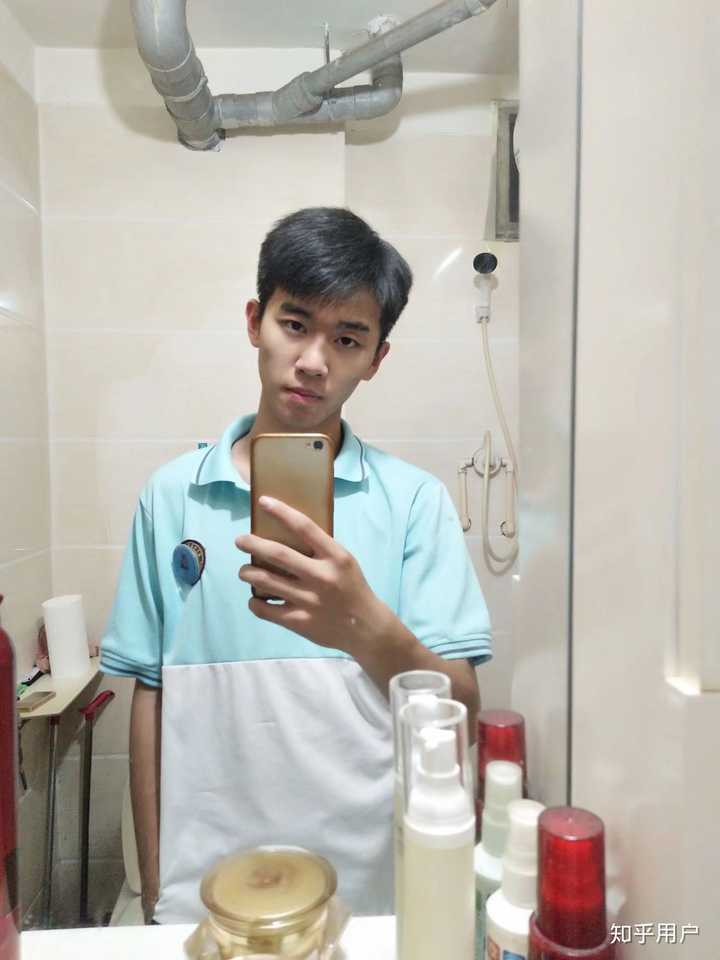 你见过最帅的高中男生长什么样?
