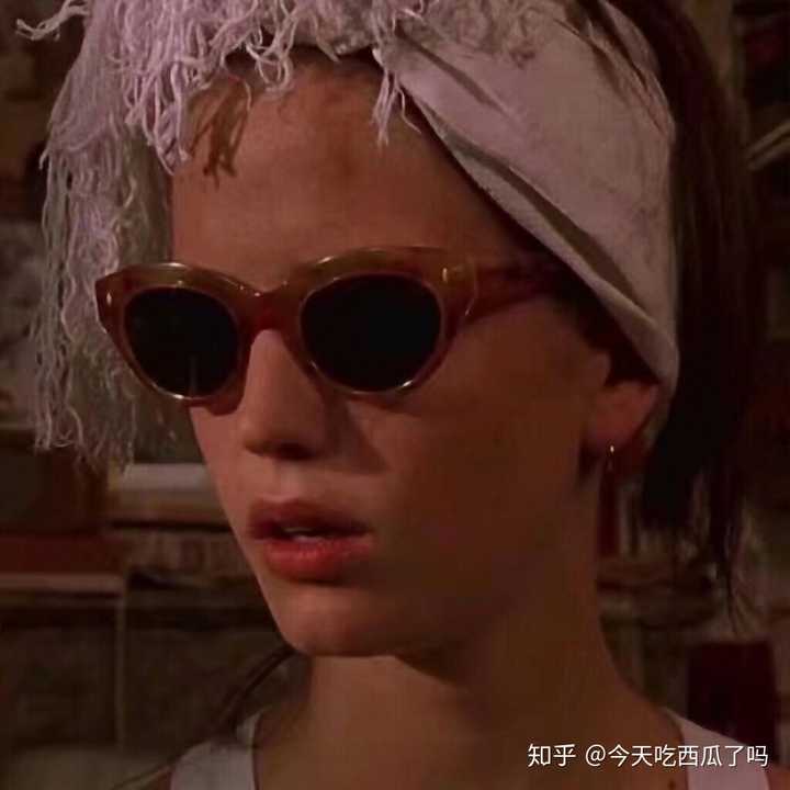 有哪些搞怪的欧美复古头像?
