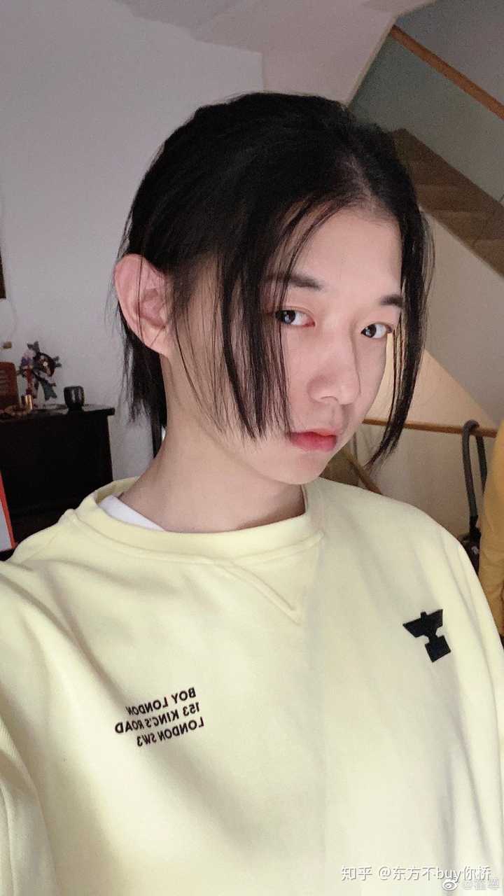 霍尊的歌适合女生唱吗?