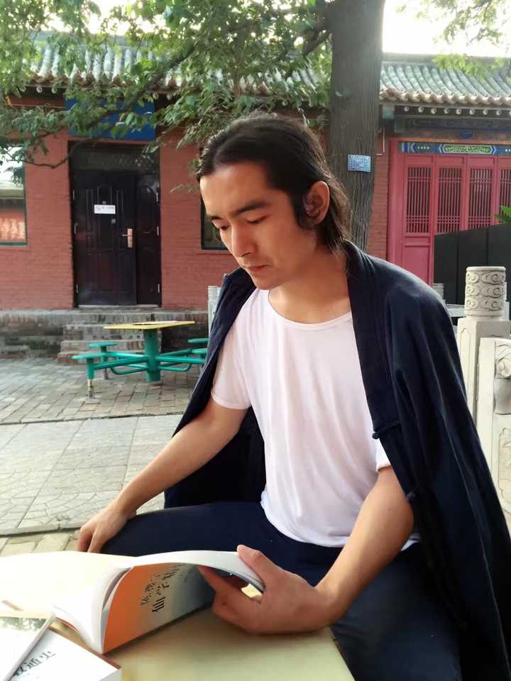 真的有霍建华这么帅的道士么?