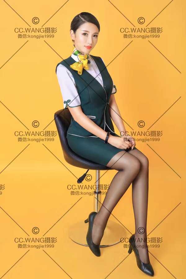 听说大韩航空制服最美.