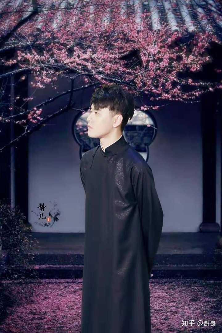 霍尊,李玉刚,张云雷等先生都经常被夸很有仙气,所以仙气到底该怎么