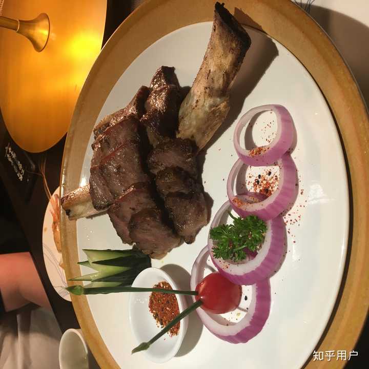 在广州米其林星级餐厅就餐是什么体验?