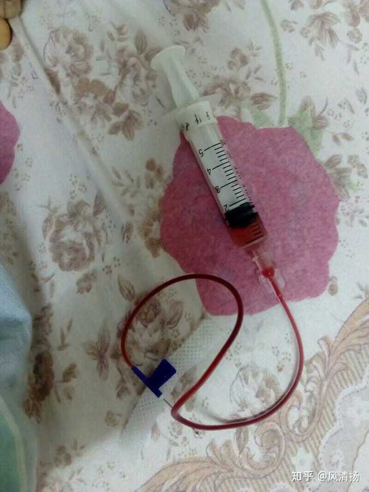 为什么抑郁症患者总选择割腕的方式自残?