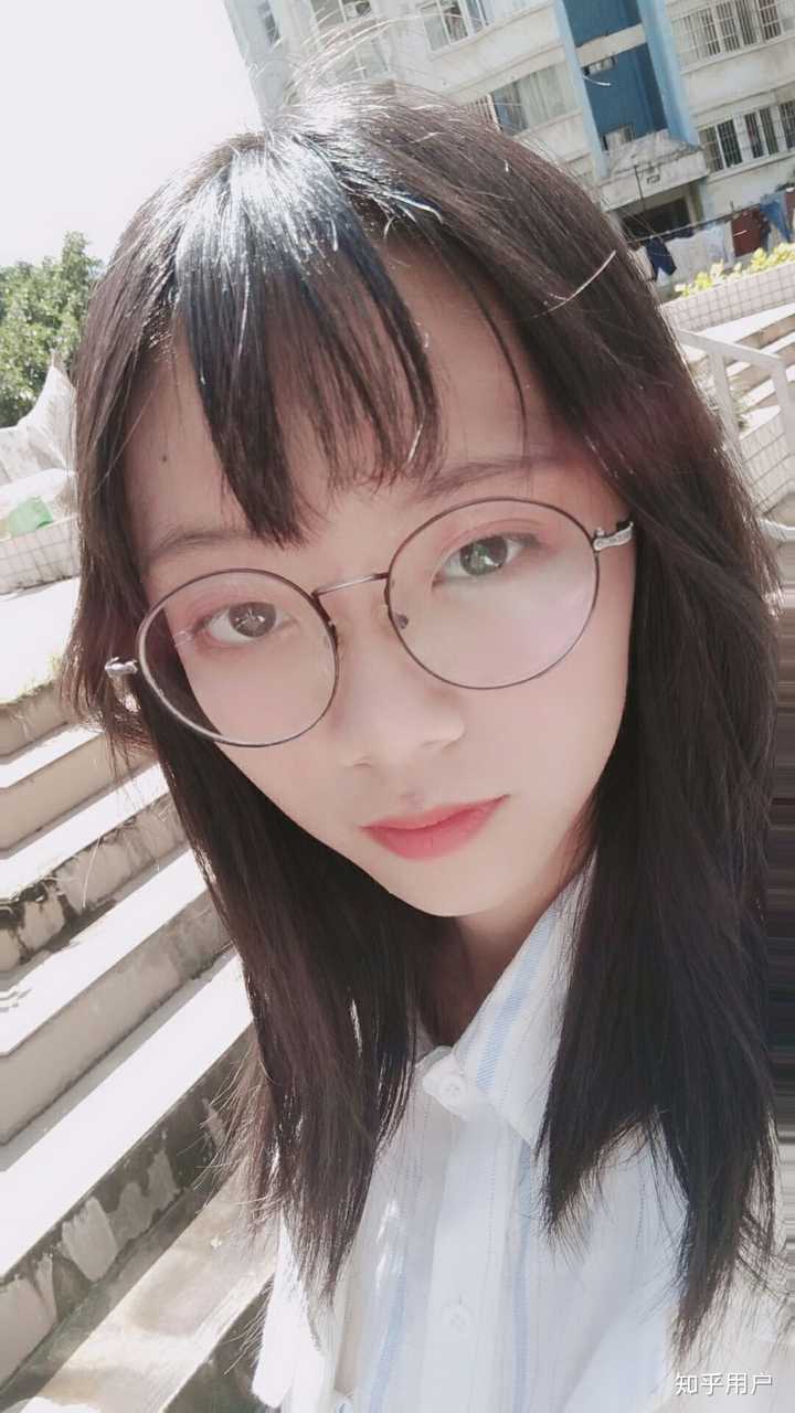 你所见过的最好看的初中女生长什么样? - 知乎
