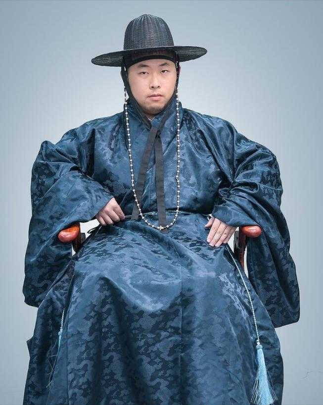 为什么如今好多汉服都被踢出汉服圈了