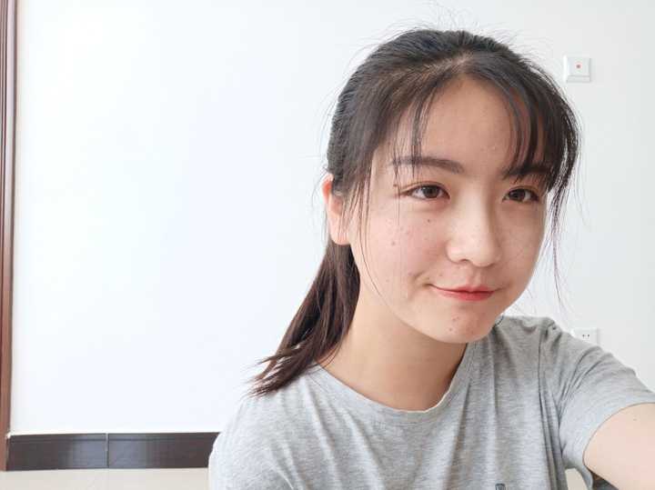憨憨的刘海 马尾