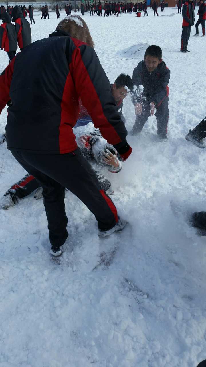 东北人打雪仗是怎样的体验?