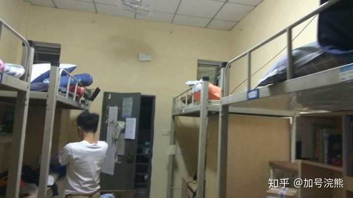学长学姐说一下福建工程学院的住宿环境好吗?