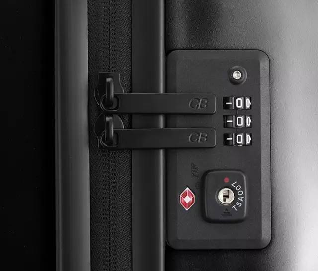 my bag美国海关专用的tsa密码锁,以及可追踪到行李箱的电子系统
