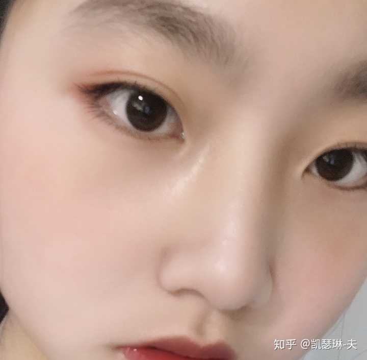 拥有吊眼是怎样的体验?