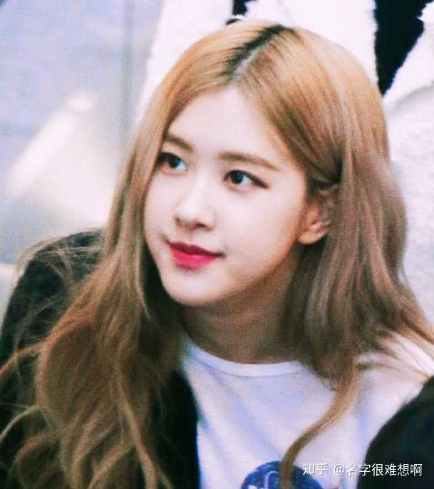 blackpink肉肉头像,blackpink妮妮头像 能分享一些可可爱爱的blackpink全员的头像吗?