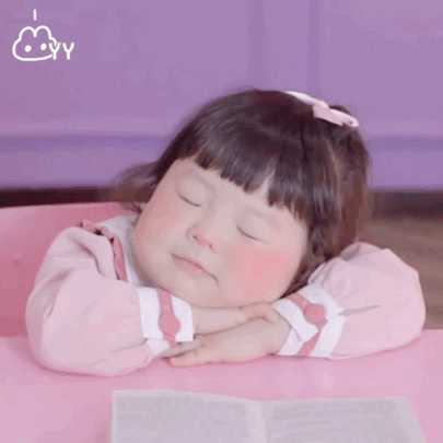 想知道这个表情包小女孩是谁