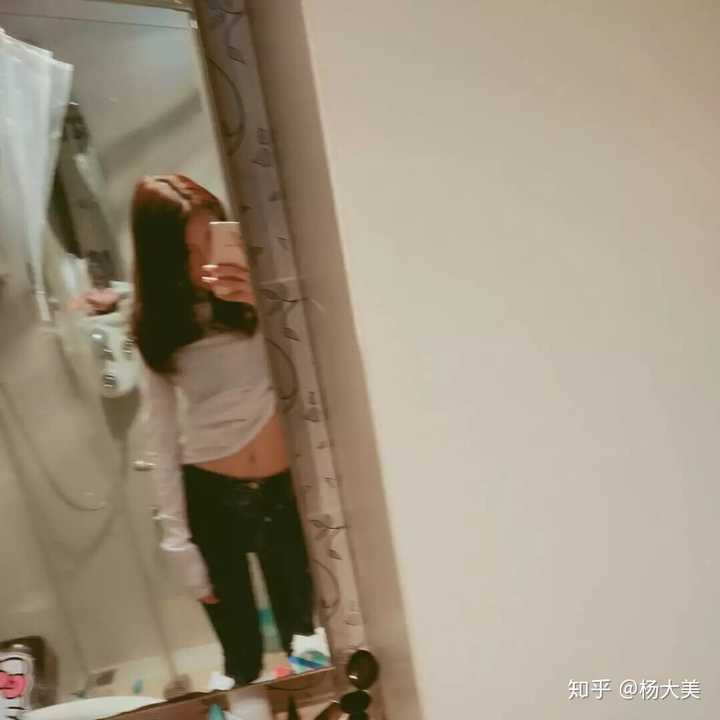 女生穿牛仔裤可以有多么好看?