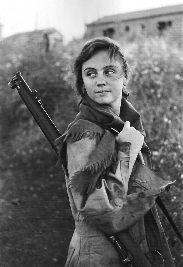西班牙内战,左翼联盟的女战士