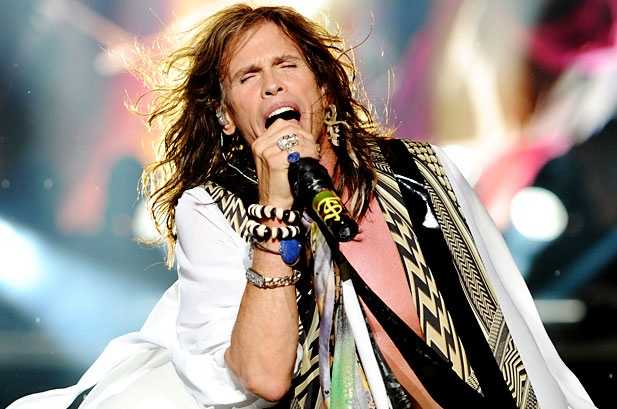 还有aerosmith的主唱steven tyler.