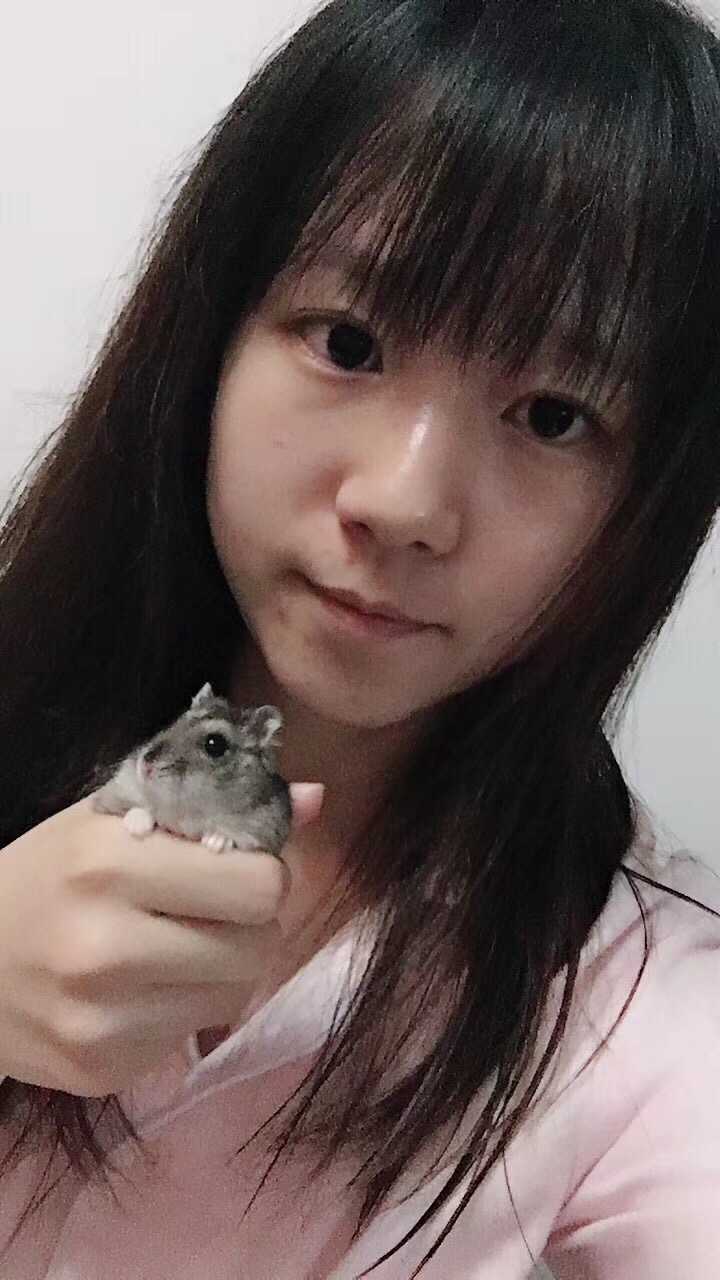 你所见过的同一个人差距最大的两张照片,到底有多大?