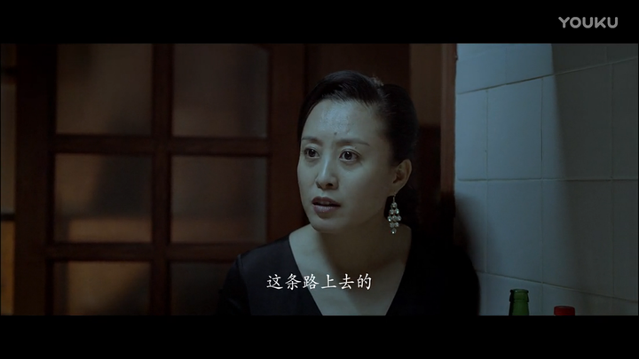 电影《万箭穿心》李宝莉错了吗?如果错了,错在哪里?