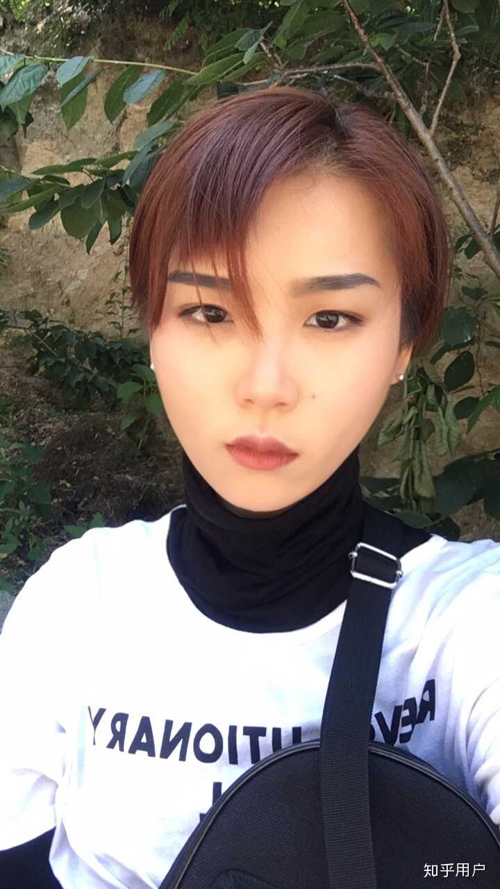 刚剪完头发