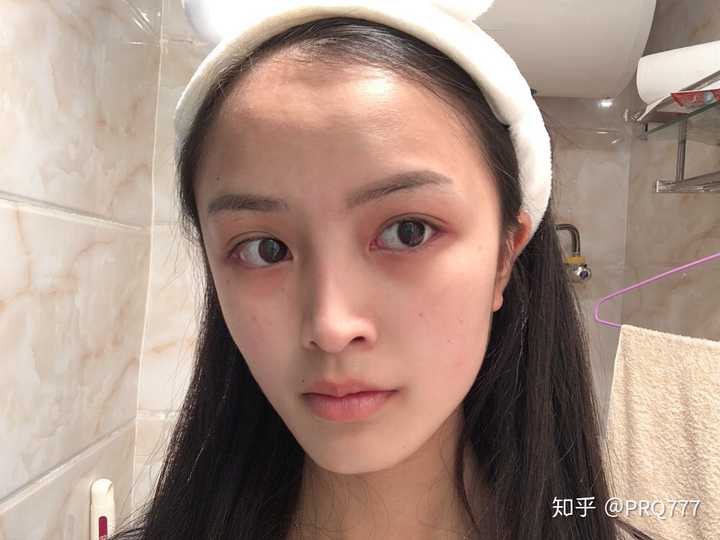 要好一点 能够清晰看五官 照片只是片面https://www