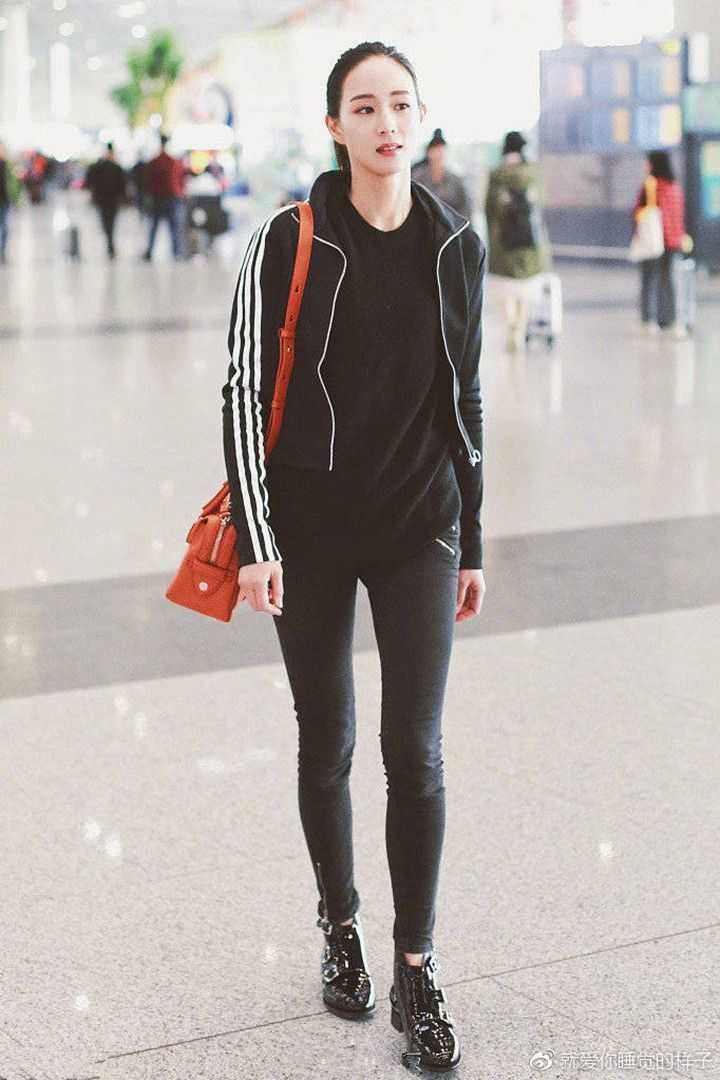 女生穿运动服好看是怎样得体验?