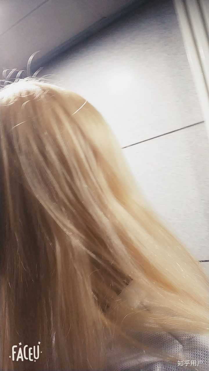 呐呐 去当发模的 黄灰奶茶色 上周末(6.