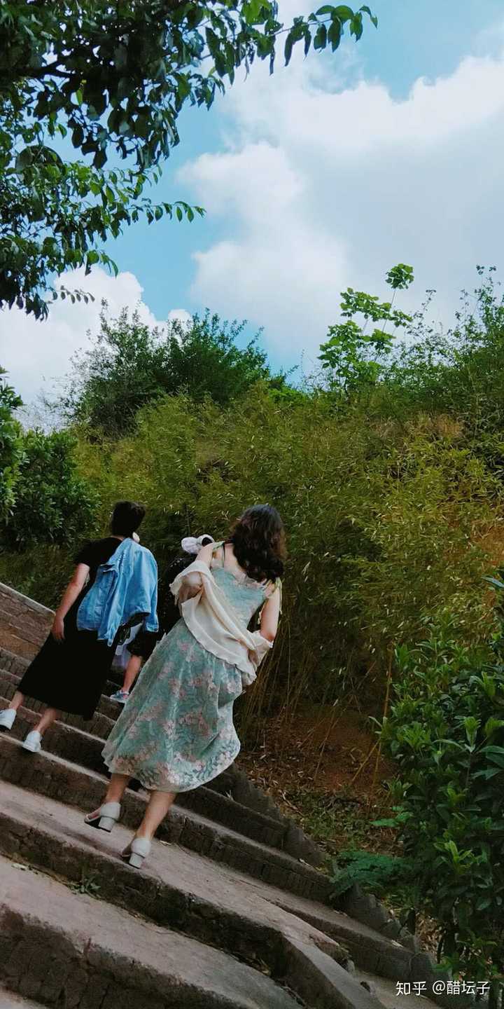 这也是一个月左右的背面照片
