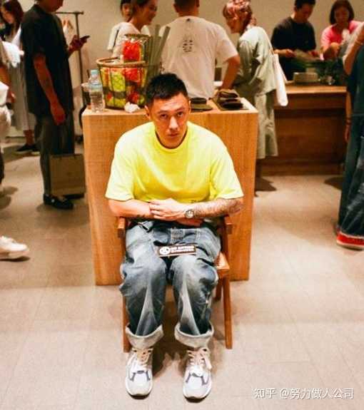余文乐很爱穿