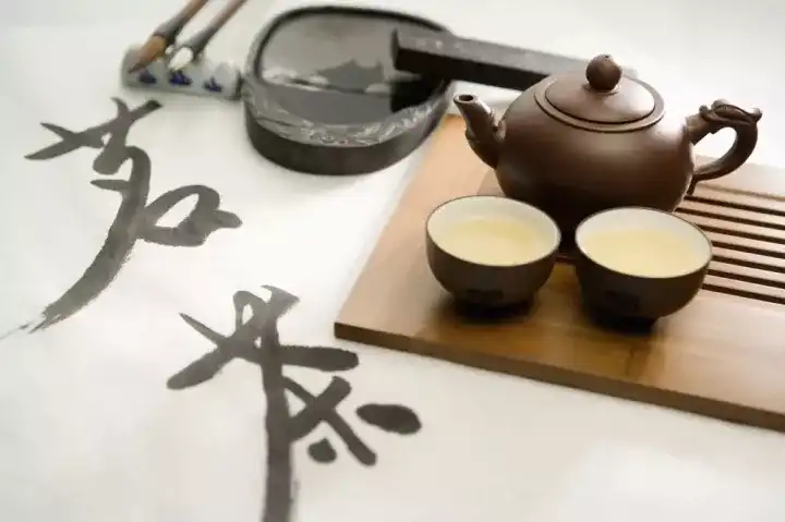 "茶"这个字是怎么来的呢?