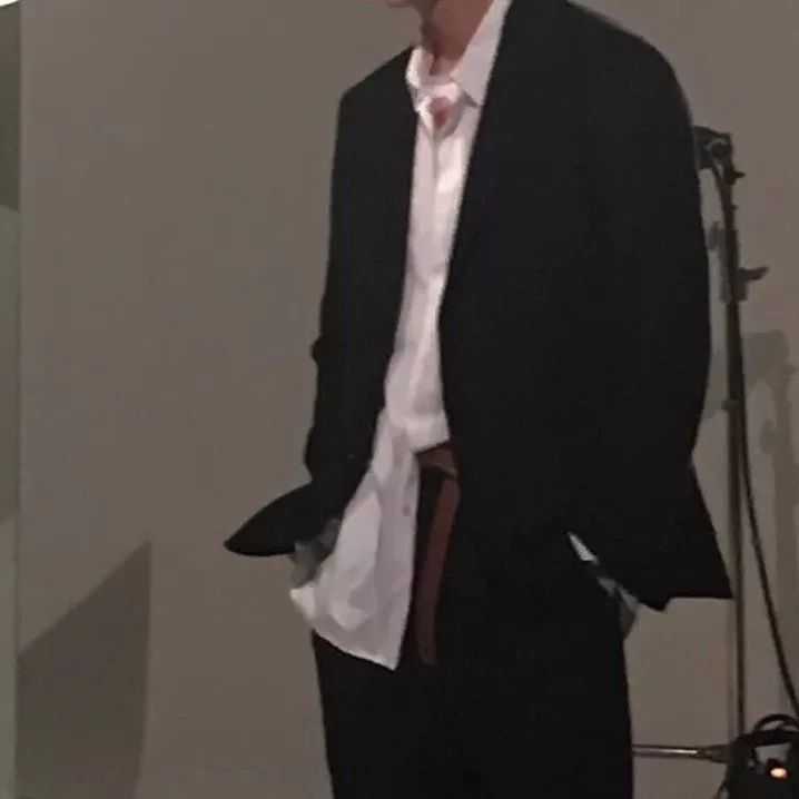 有哪些适合男生用的超级酷的微信头像?