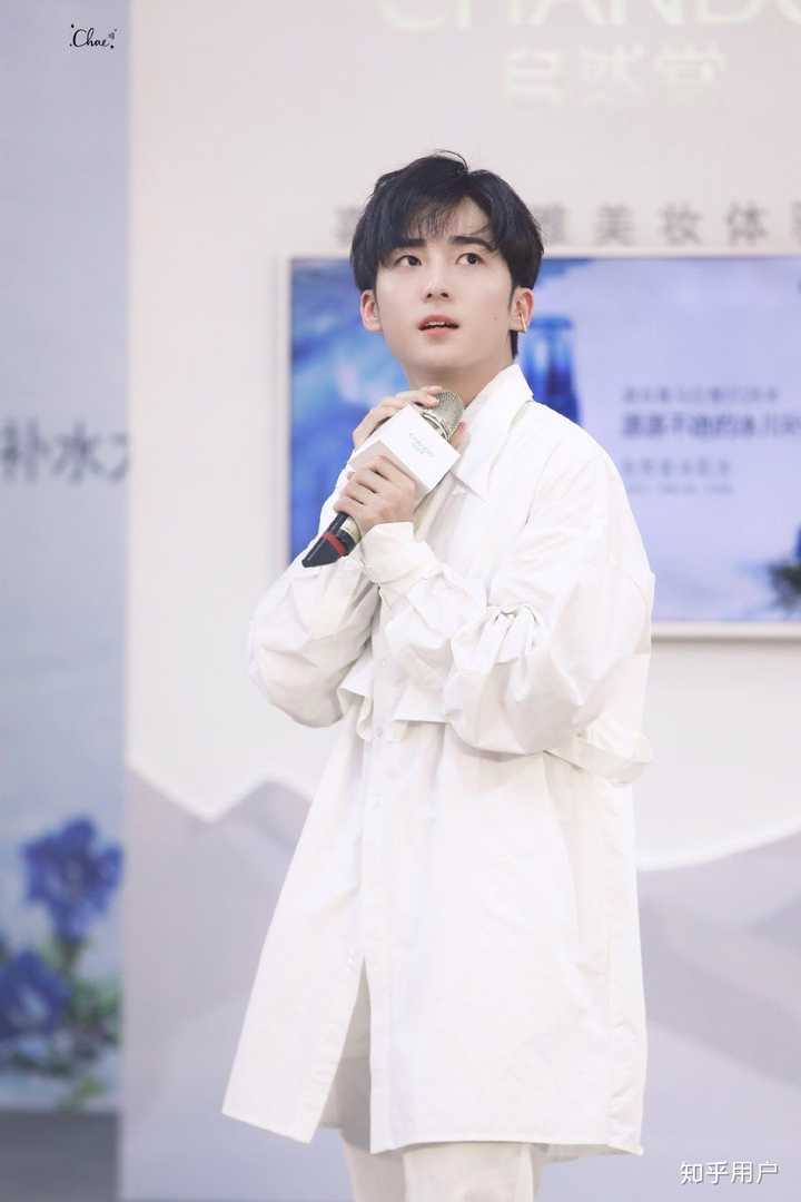如何看待 x玖少年团郭子凡疑似恋情被锤?