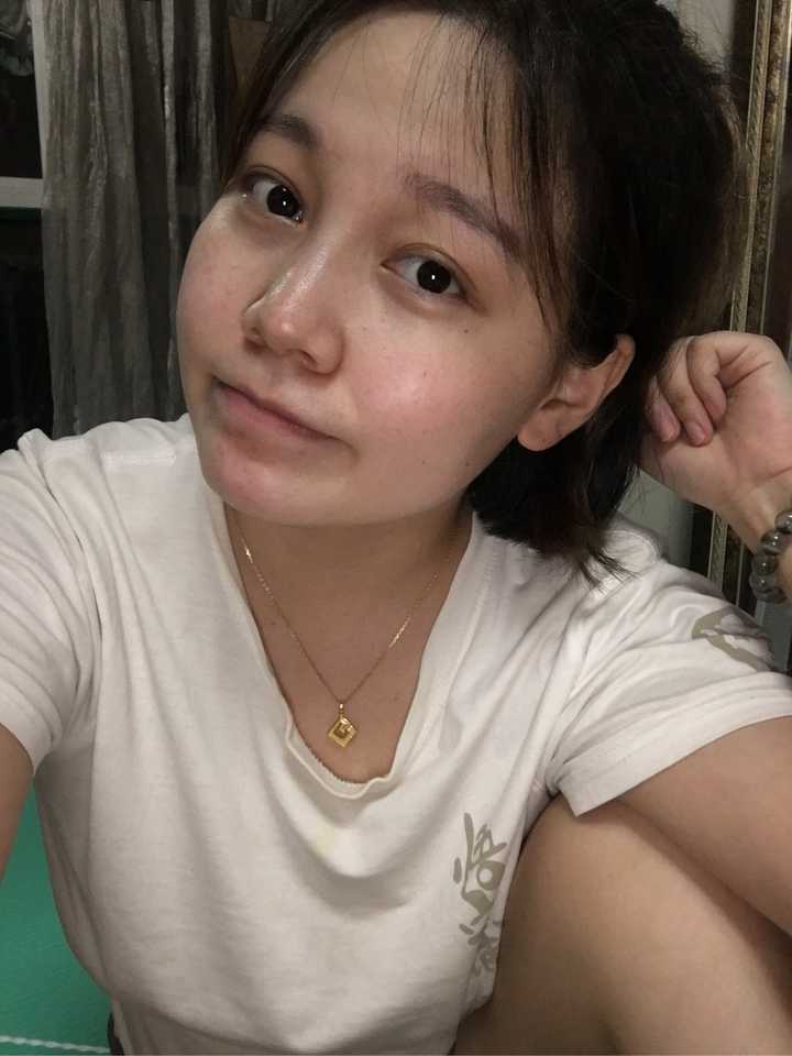 身为真正的素颜美女是种怎样的体验?