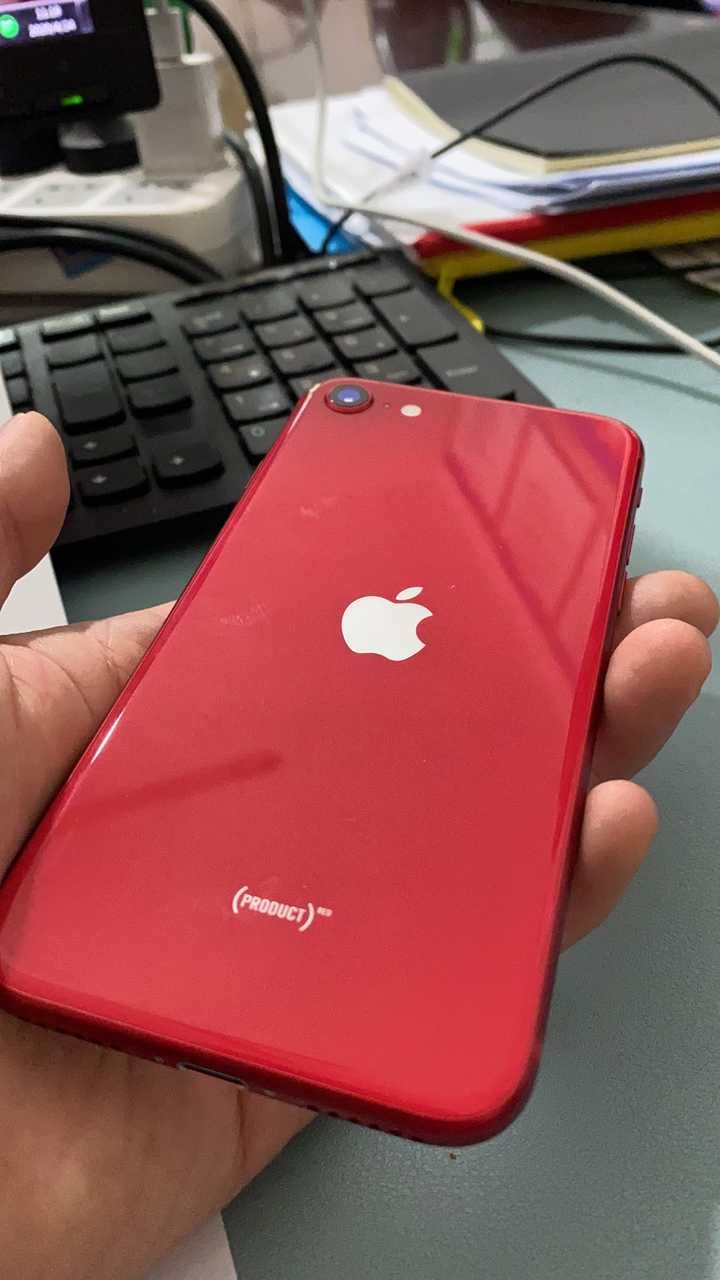 iphonese第二代什么颜色好看