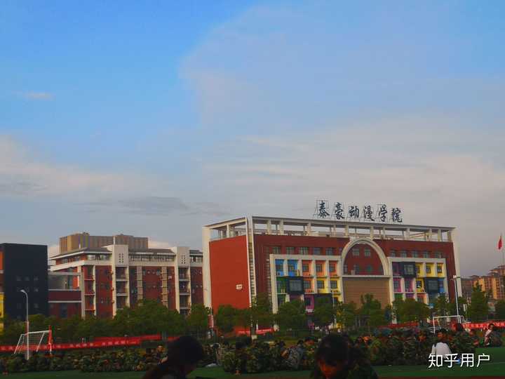 江西科技师范大学泰豪校区?