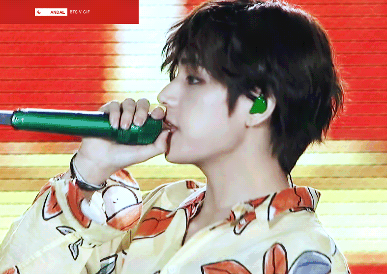 可以分享一下手机里金泰亨的动图吗?