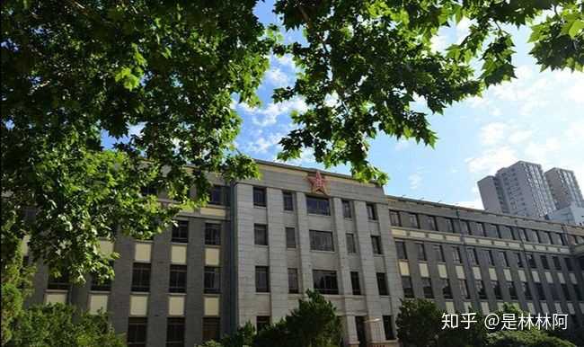 解放军第四军医大学的校园环境如何