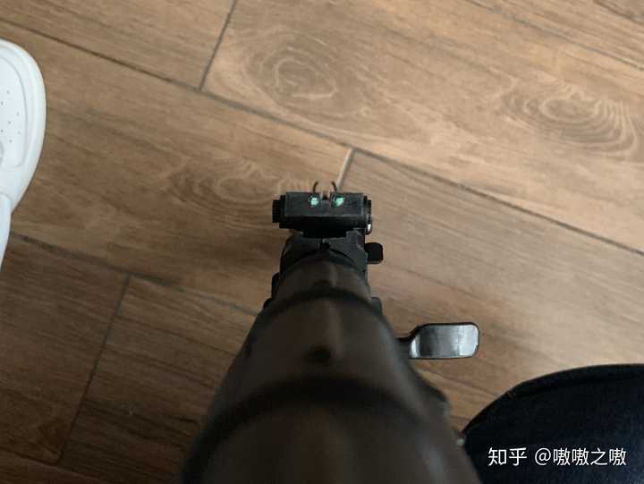 步枪的机械瞄准(觇孔式照门)使用起来真的方便吗?