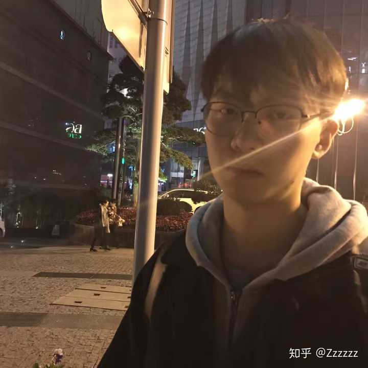 你见过的最好看的男生长什么样子?