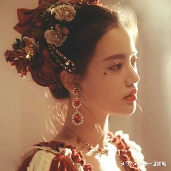 有什么好看,又比较低调的女生头像.