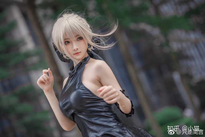 最近很多的网友都说cosplay太暴露了,其实小猫要说的是,有喜欢露肉的