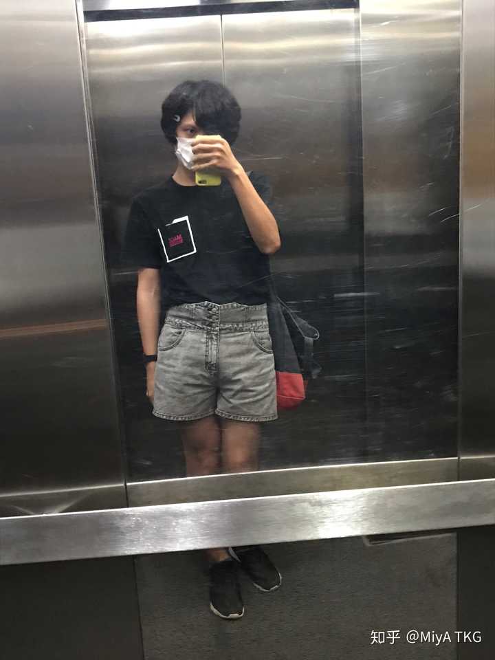 男生穿热裤是一种什么样的体验?