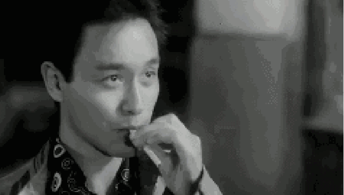 如何看待《我不是药神》《邪不压正》等电影因出现吸烟镜头而被取消