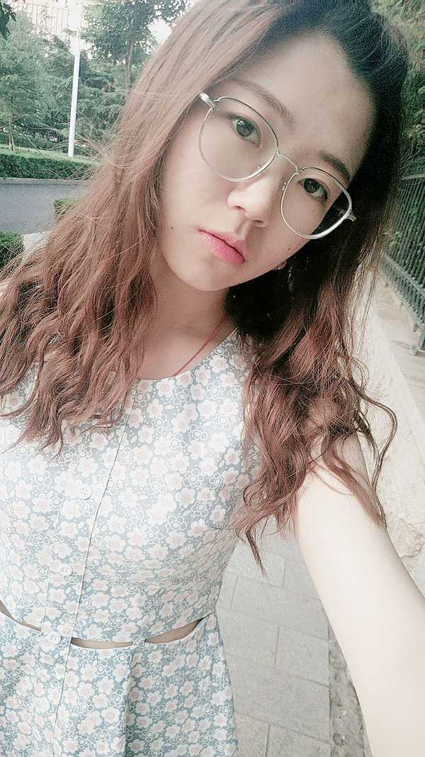 (老脸一红…好个毛啊…去健身房天天被教练说屁股没了抓紧练臀