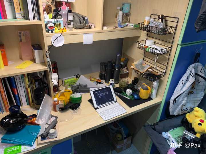 大学宿舍有哪些可以引起极度舒适的东西?
