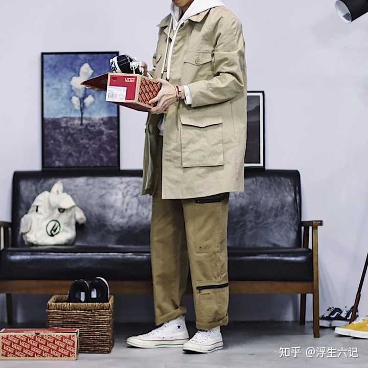 本人男,21岁身高168体重140,个人觉得自己不太会穿搭衣服,现在怎样穿