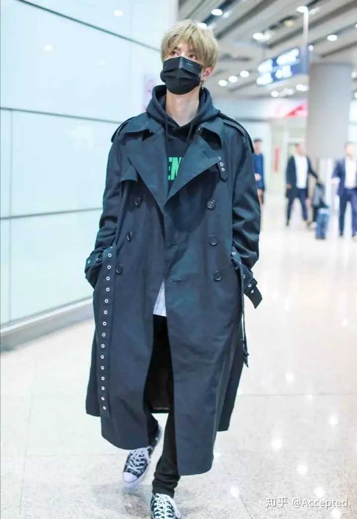 想要王一博的生图,就是那种可以错看成男朋友的图!